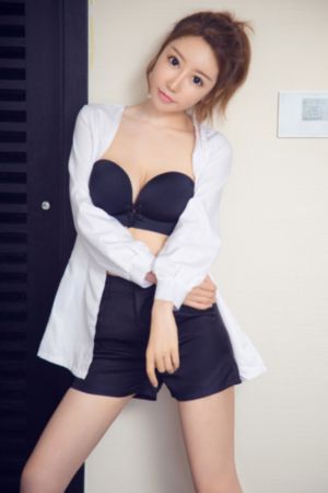 一代女皇艳史81分钟