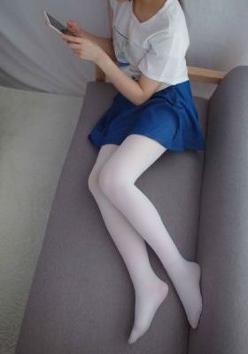 愉快的交换夫妇4中文hd