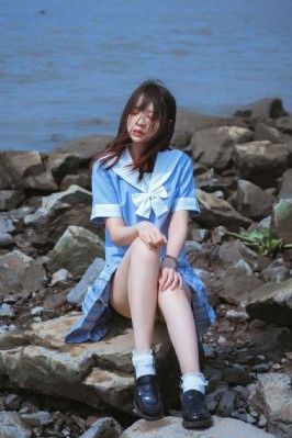 女机械人